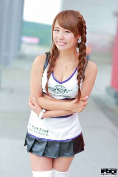 线上艺博会成画廊救命稻草|pg电子模拟器